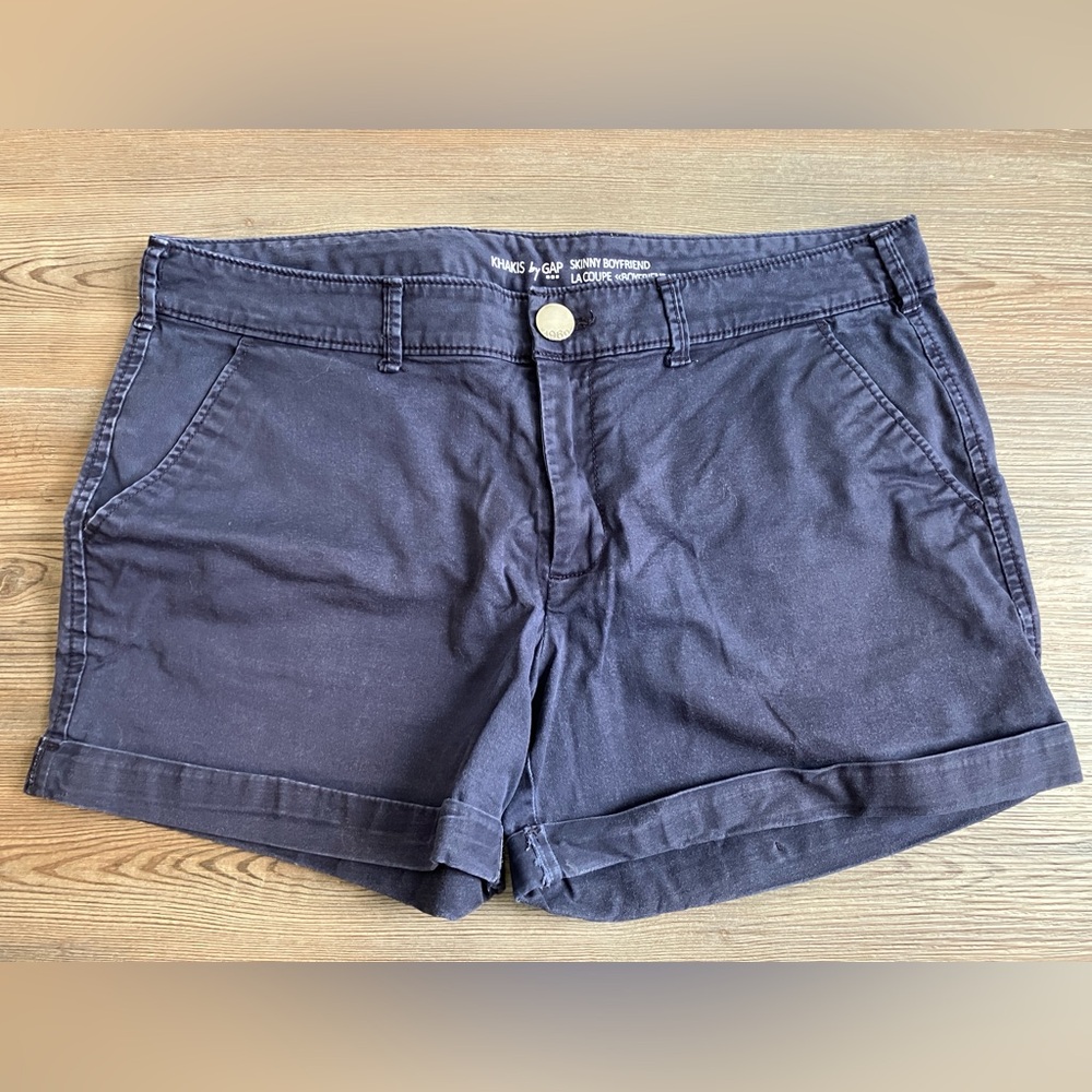 Gap Navy Khaki Boyfriend Shorts